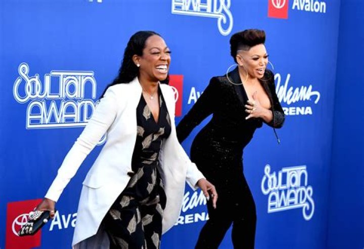 Tisha Campbell Talks Soul Train Awards 2019 & What Fans Can Expect – Hollywood Life