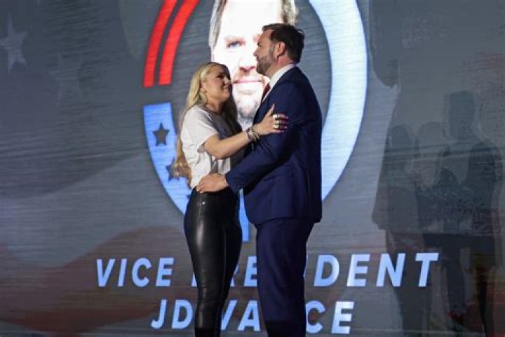 Tom Brady Gets Sweet Hug & Kiss From Wife Gisele After Winning A Record-Breaking 7th Super Bowl — Watch