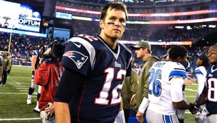 Tom Brady Not Retiring From NFL & Confirms He’s Returning To Tampa For 23d Season