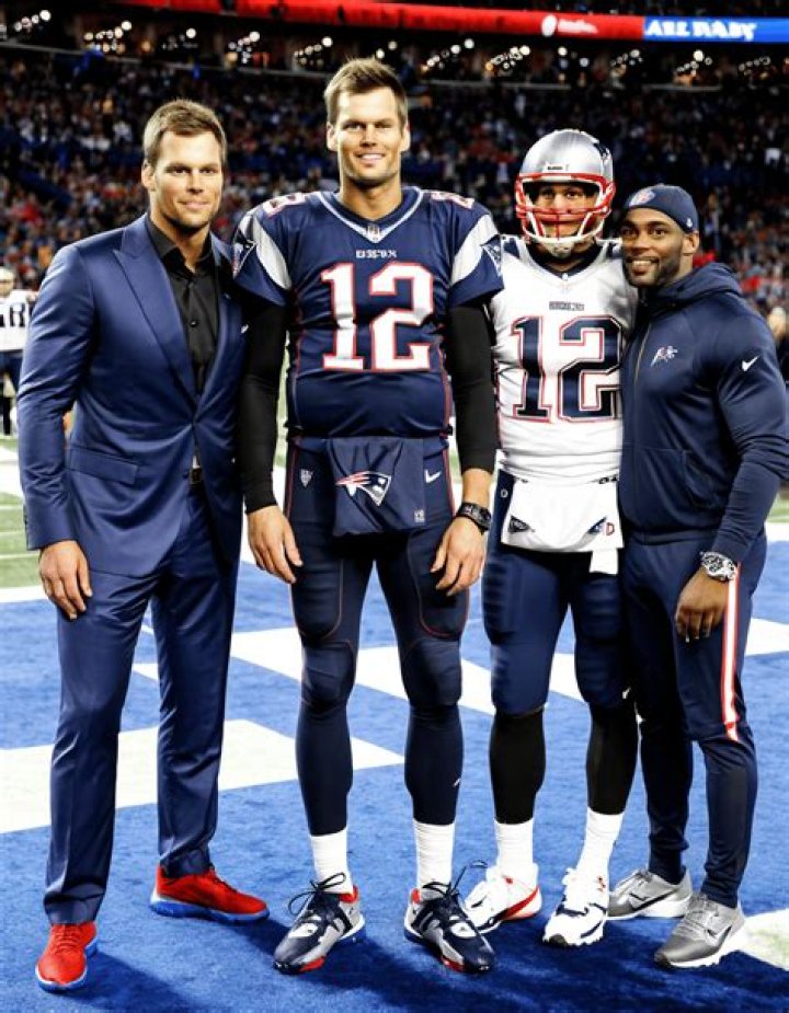 Tom Brady On Leave From NFL For ‘Personal Issue’ – Hollywood Life