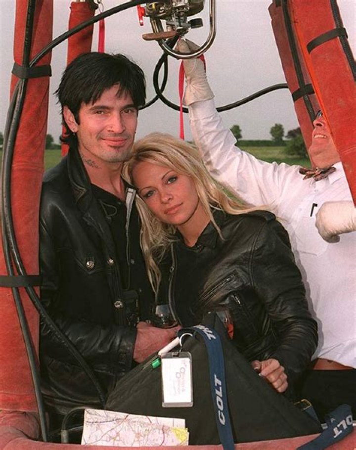 Tommy Lee Divorce ‘Crushed’ Me Despite Abuse – Hollywood Life