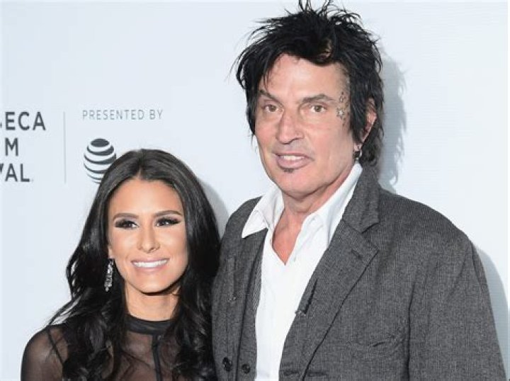 Tommy Lee’s Wife Brittany Furlan On Valentine’s Day: Interview – Hollywood Life