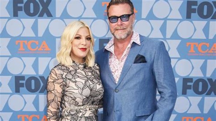 Tori Spelling & Dean McDermott’s Reconciliation ‘Strengthened Family’ – Hollywood Life