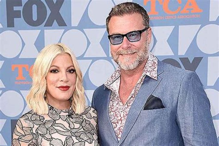 Tori Spelling & Dean McDermott Spotted In Rare Photo Together After Rumored Marriage Issues