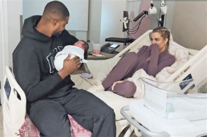 Tristan Thompson Chats Up Mystery Woman In Vegas Club 7 Months After Paternity Scandal