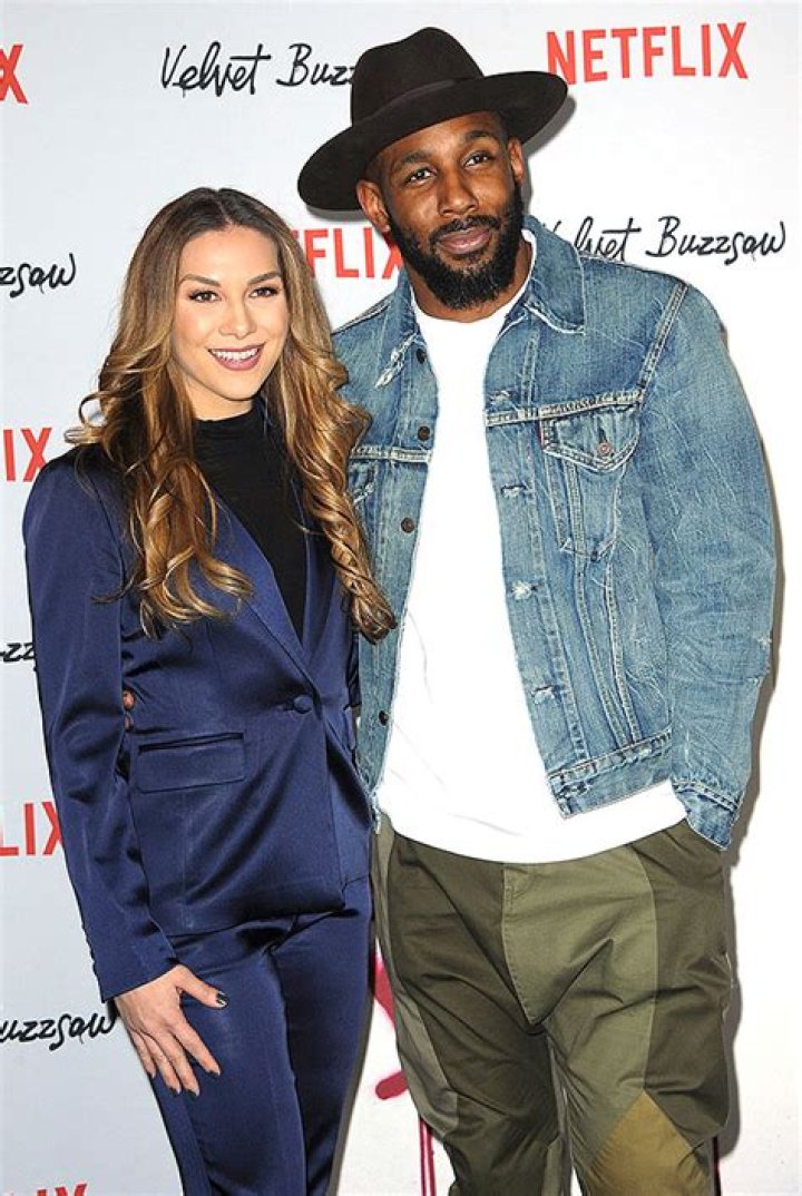 Twitch’s Wife Allison Holker’s In 1st Video Since His Death: Watch – Hollywood Life