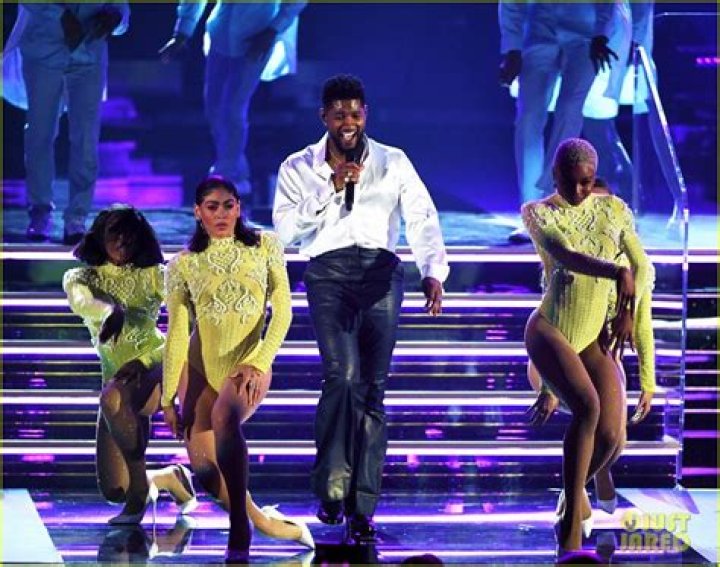 Usher, Sheila E. & FKA Twigs Honor Prince With Dynamite Performance At Grammys