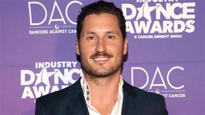 Val Chmerkovskiy – Hollywood Life