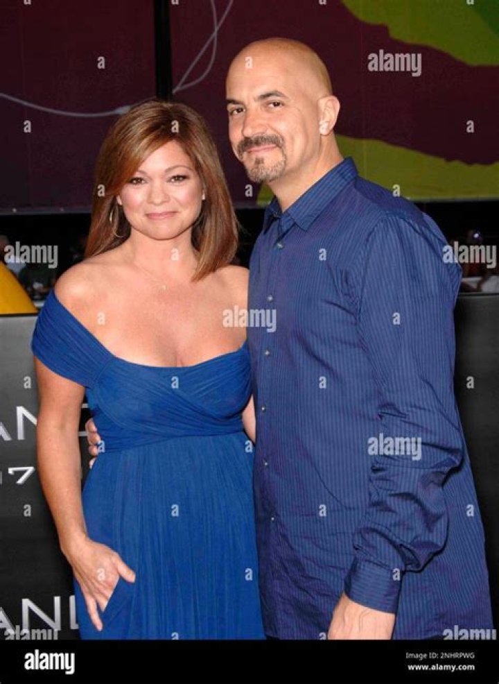 Valerie Bertinelli Files For Divorce From Husband Tom Vitale 6 Months After Separating
