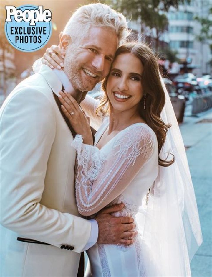 Vanessa Grimaldi & Josh Wolfe Are Married – Hollywood Life
