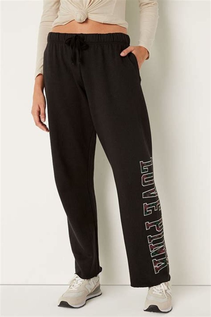 Victoria’s Secret Sweatpants Are on Sale for Under $40 on Prime Day – Hollywood Life