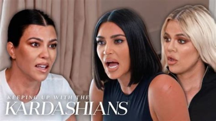 [VIDEO] ‘KUWTK’ Kim Kardashian & Kourtney Fight Over Kim’s Video Game – Hollywood Life