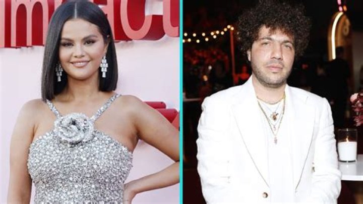 [VIDEO] Selena Gomez Raps Nicki Minaj’s ‘Up All Night’ — Watch – Hollywood Life
