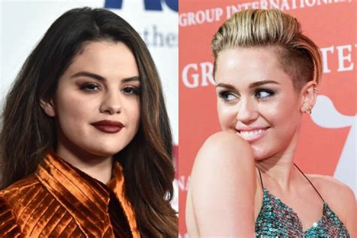 [VIDEO] ‘Spring Breakers’ Trailer — Selena Gomez Strips Down In NEW Preview – Hollywood Life