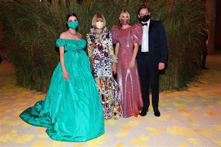 Vogue Editor Anna Wintour Shares Her Doctor Son Charlie, 35, Is ‘Quite Ill,’ With Coronavirus In New Video