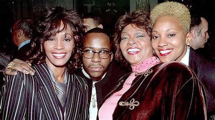 Whitney Houston’s Friend & Her Tell-All Book – Hollywood Life
