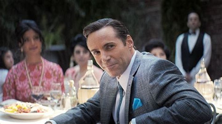 Who Is Alessandro Nivola? About The Actor In ‘Many Saints Of Newark’ – Hollywood Life