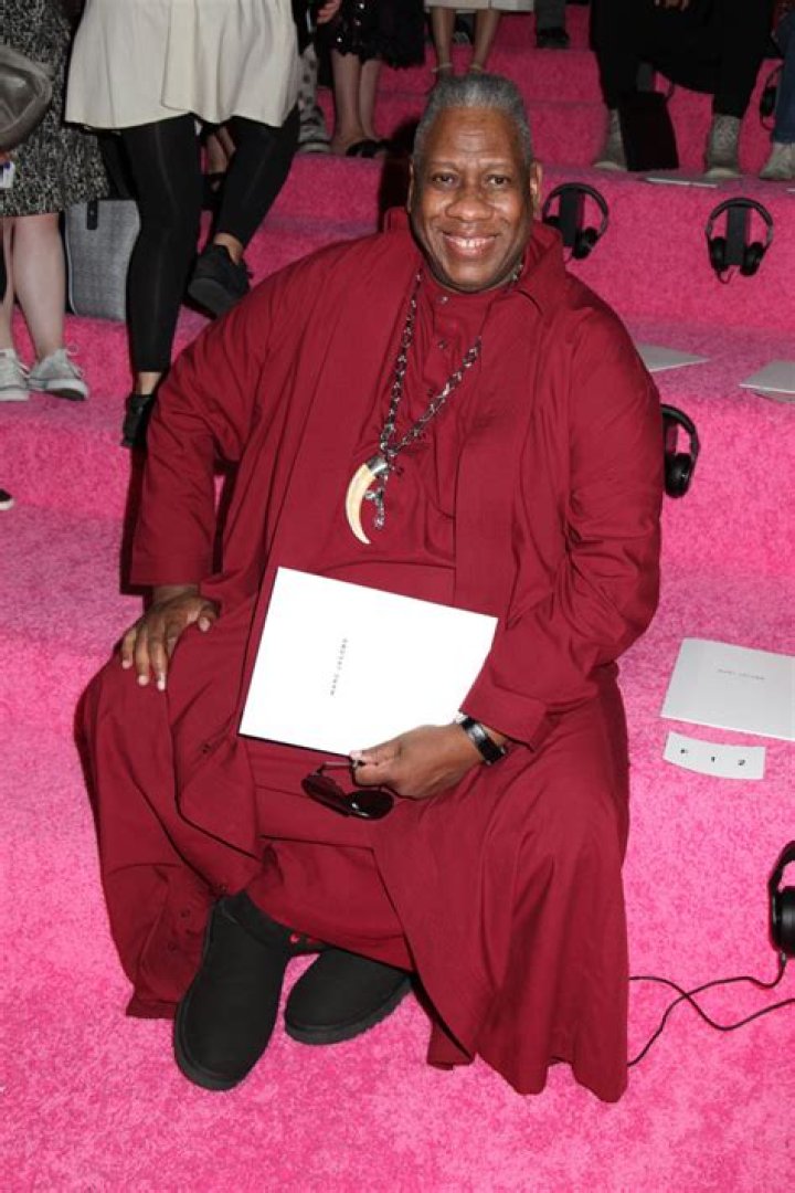 Who Is Andre Leon Talley? Facts On Dead ‘Vogue’ Legend – Hollywood Life