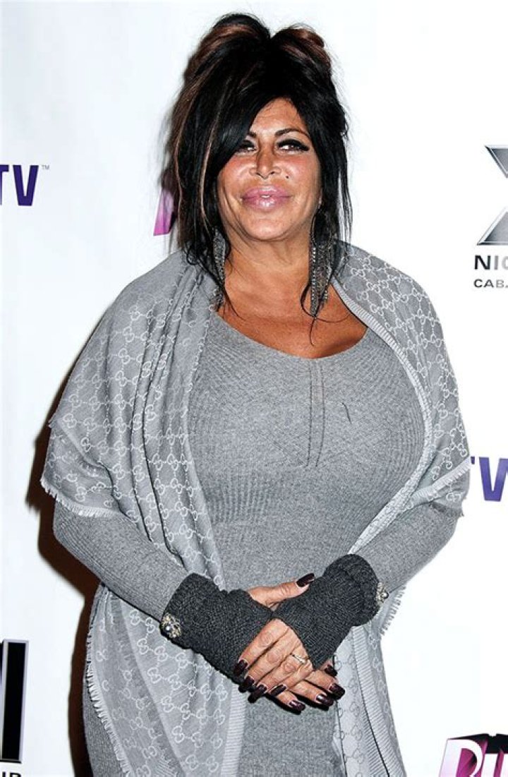Who Is Big Ang? 5 Things You Didn’t Know About The Late ‘Mob Wives’ Star – Hollywood Life