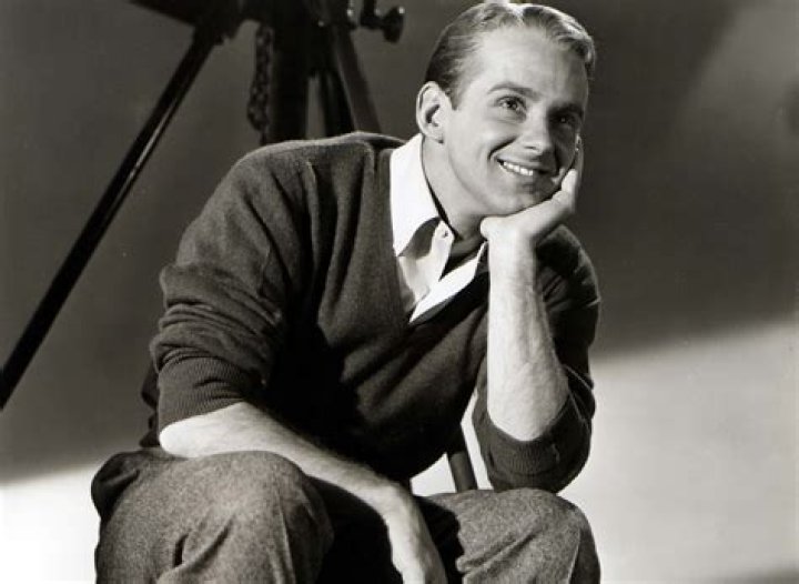 Who Is Bob Fosse? 5 Things About Late Broadway Director/Choreographer – Hollywood Life