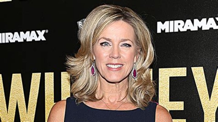 Who Is Deborah Norville? 5 Facts About ‘Inside Edition’ Anchor – Hollywood Life