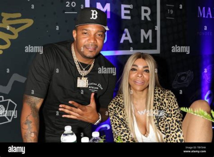 Who Is DJ Boof? Wendy Williams Has Dinner With Her Show’s Official DJ – Hollywood Life