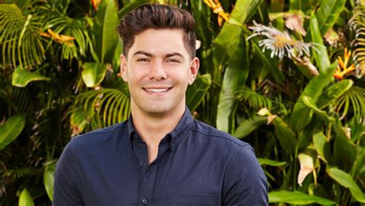 Who Is Dylan Barbour? 5 Things About ‘Bachelor In Paradise’ Star – Hollywood Life