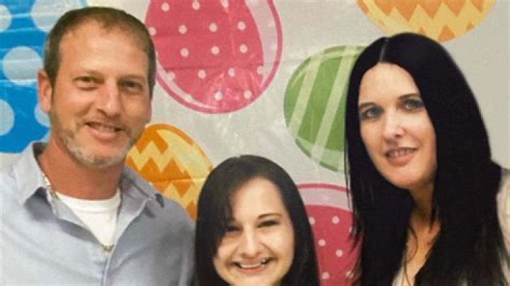 Who Is Gypsy Rose Blanchard’s Dad? All About Rod Blanchard – Hollywood Life