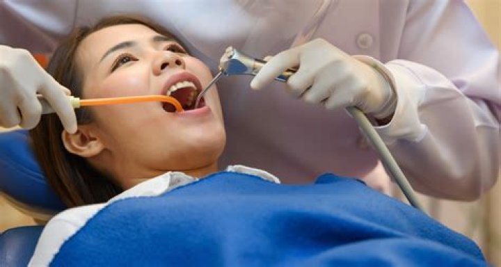 Who Is Her Dentist? Dr. Sands – Hollywood Life