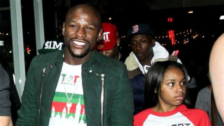 Who Is Iyanna Mayweather? 5 Things About Floyd’s Daughter – Hollywood Life