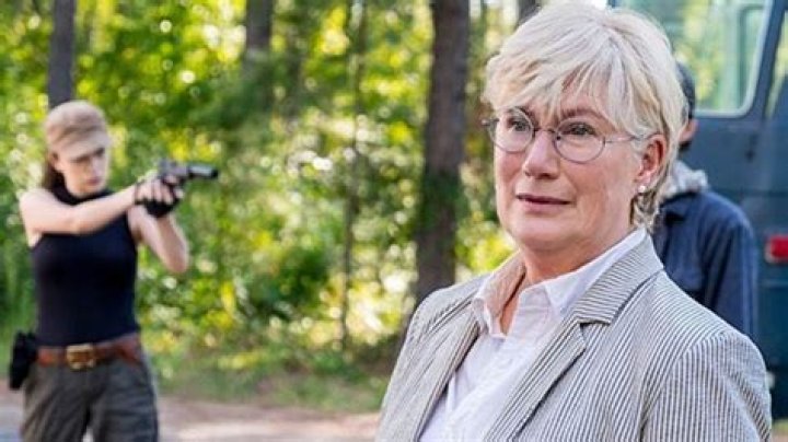 Who Is Jayne Atkinson? 5 Things About Georgie On ‘The Walking Dead’ – Hollywood Life