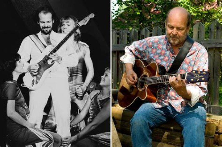 Who Is Jeff Cook? Five Things On ‘Alabama’ Guitarist Dead At 73 – Hollywood Life