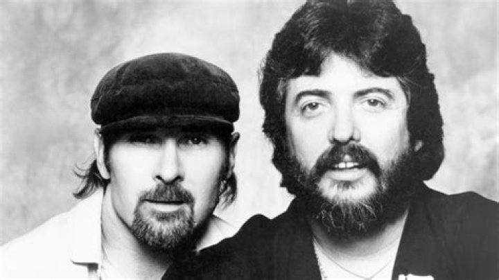 Who Is Jim Seals? 5 Things To Know About The Seals & Crofts Singer – Hollywood Life