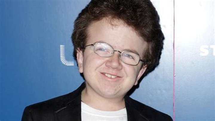Who Is Keenan Cahill? 5 Things About Beloved YouTube Star Dead At 27 – Hollywood Life