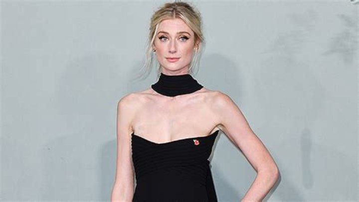 Who Is Kristian Rasmussen? 5 Things On Elizabeth Debicki’s Boyfriend – Hollywood Life