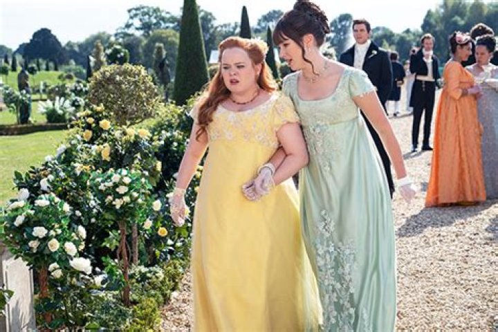 Who Is Lady Whistledown? Her Identity Revealed & More You Need To Know – Hollywood Life