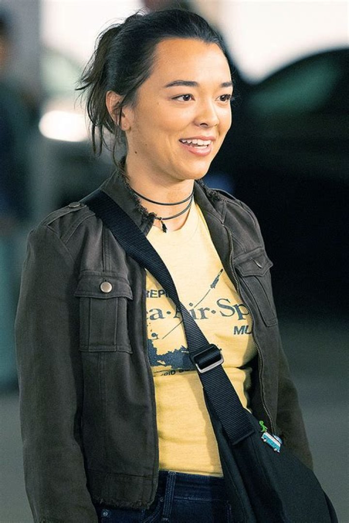 Who Is Midori Francis? What To Know About Mika On ‘Grey’s Anatomy’ – Hollywood Life