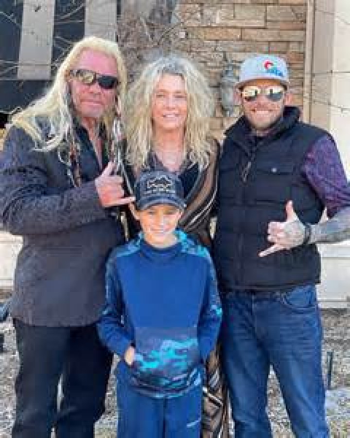 Who Is Moon Angell? 5 Facts About Dog The Bounty Hunter’s Girlfriend – Hollywood Life