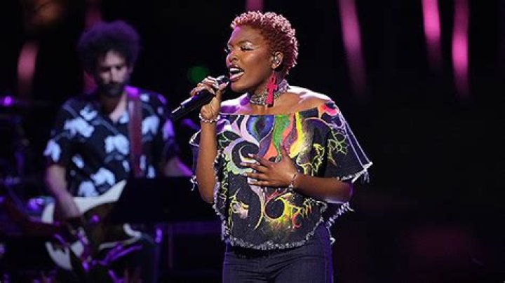 Who Is Nailyah Serenity? Get To Know The Astrologer On ‘American Idol’ – Hollywood Life