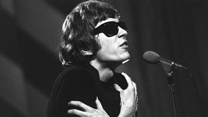 Who Is Scott Walker? — 5 Things About Musician Who Sadly Died – Hollywood Life
