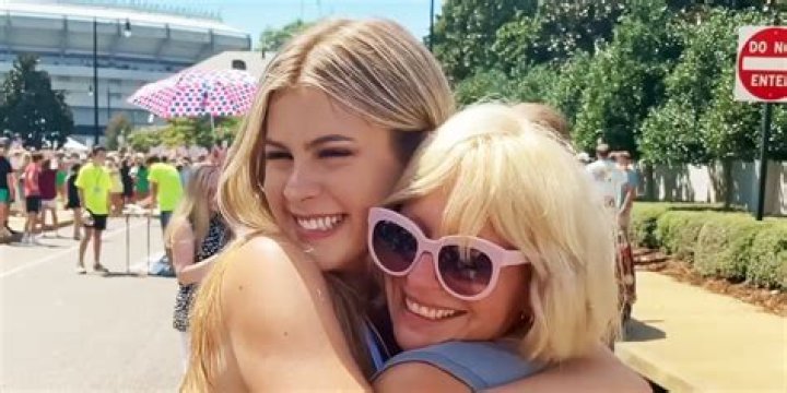 Who Is Shelby Rose? Get To Know The Girl Featured In ‘Bama Rush’ Doc – Hollywood Life
