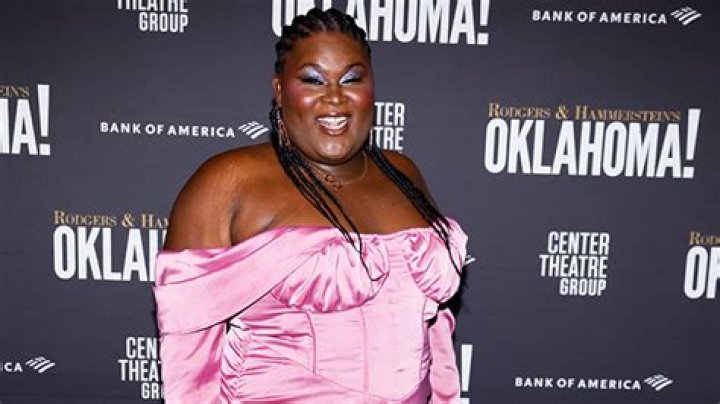 Who Is Sis? 5 Things About The Actress In ‘AHS’ Season 11 – Hollywood Life