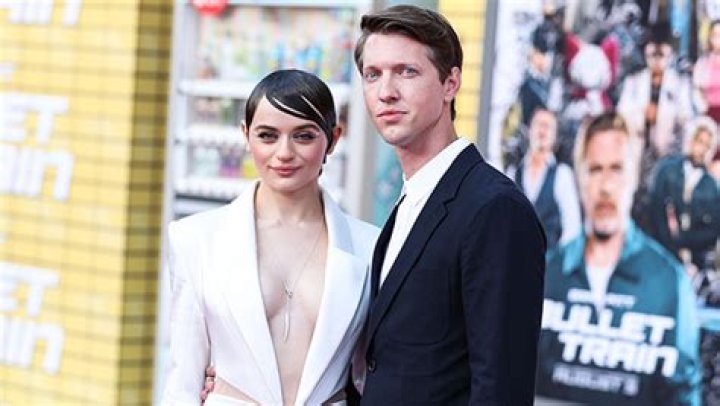 Who Is Steven Piet? Everything To Know About Joey King’s Husband – Hollywood Life