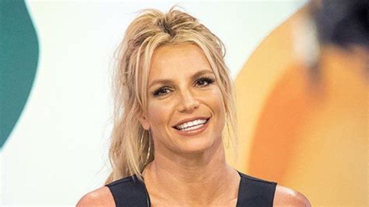 Why Britney Spears Mental Health Medication May Have Stopped Working – Hollywood Life