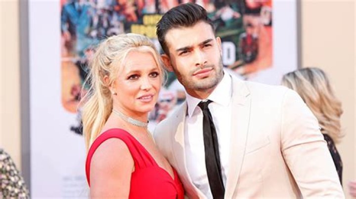 Why Did Britney Spears and Sam Asghari Split? Inside Divorce – Hollywood Life
