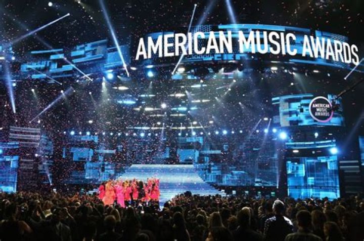 Why She’s Not Attending The American Music Awards – Hollywood Life