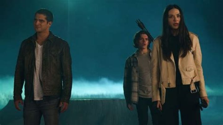 Why ‘Teen Wolf’ Creator Killed Off Crystal Reed – Hollywood Life