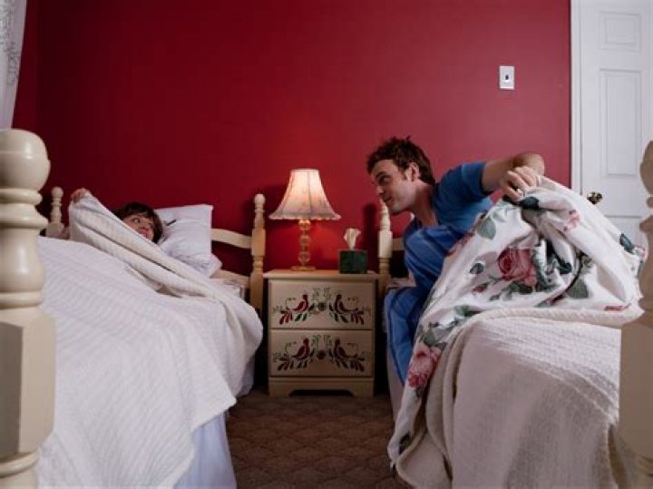 Why They Slept In Separate Beds – Hollywood Life