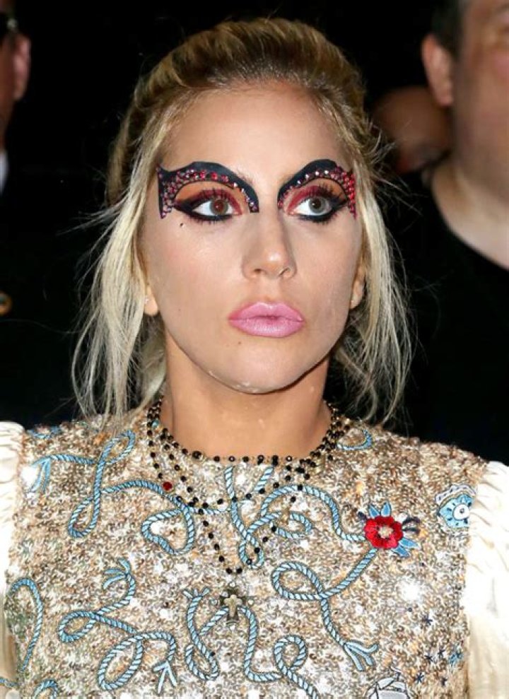 Wildest Beauty Looks of 2017 — SEE PICS
