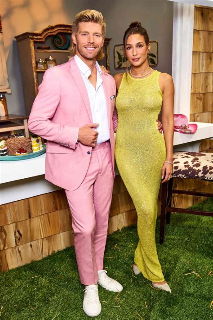 Will Kyle Cooke Propose To Amanda Batula On The ‘Summer House’ Finale? – Hollywood Life